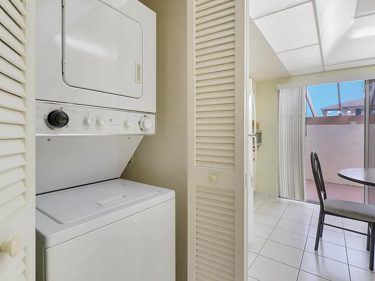 13759 Date Palm Ct #A — Photo 16