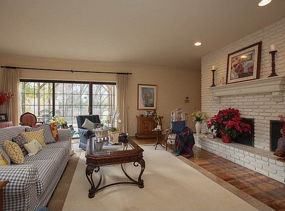 Fireplace, sliding door to patio