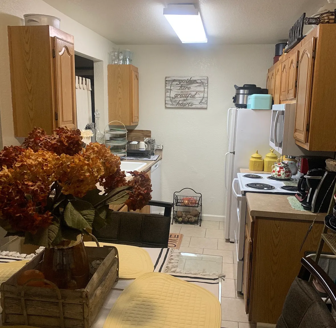 2 bed, 1000 sqft, $1,800 — Photo 4
