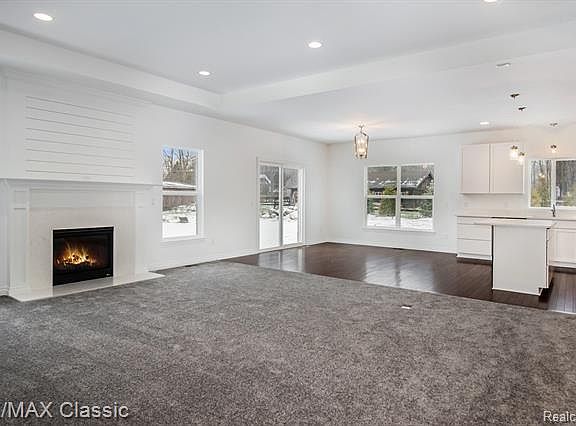 3rd image of 21579 Hasenclever Dr