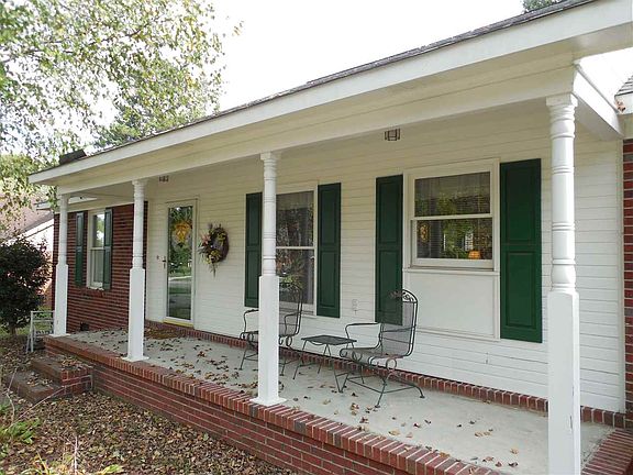 5th image of 1110 Maplewood Dr SW