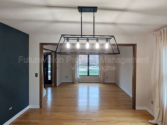 3rd image of 26615 S Kimberly Ln