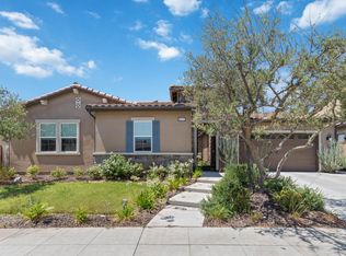 911 Highland Rd W, Madera, CA 93636