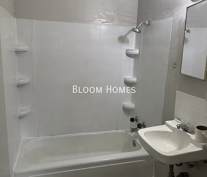 4708 N Central Rd #2 — Photo 6