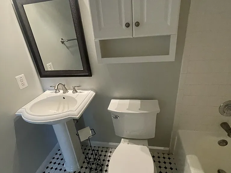 1239 Fairfax Ave — Photo 26