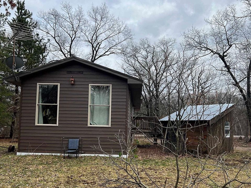 7534 Oak Hills Dr, Almond, WI 54909 | MLS #50323660 | Zillow