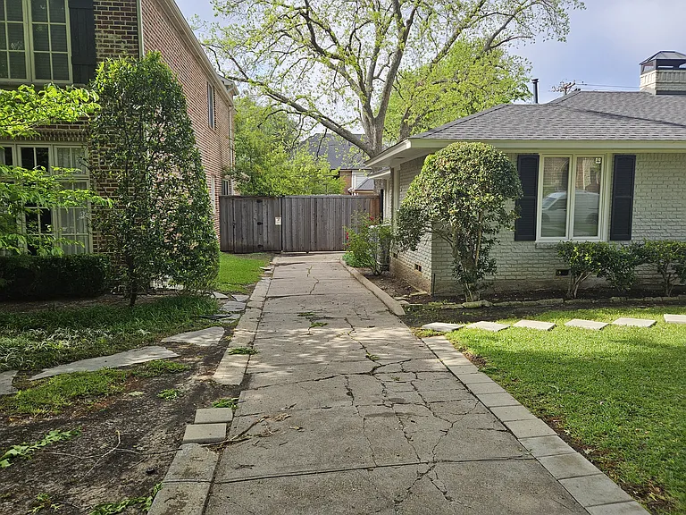 3313 Marquette St — Photo 19