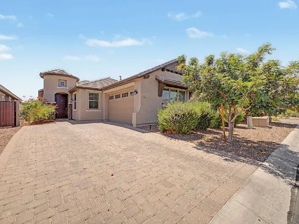 19905 W Devonshire Ave, Litchfield Park, AZ 85340