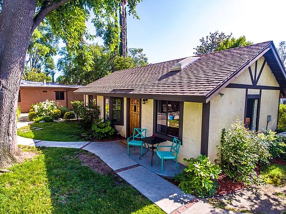 5th image of 22633 Sylvan St