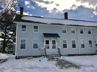 27 B St, Northbridge, MA 01534