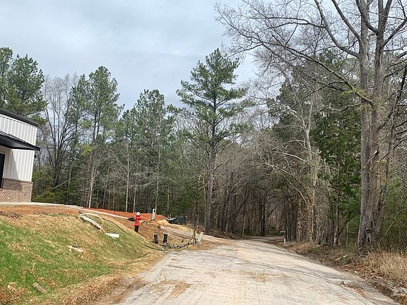 4th image of 7940 Eichelberger Rd