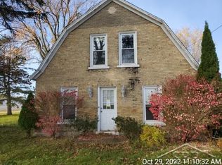 2425 N Graham Rd, Freeland, MI 48623