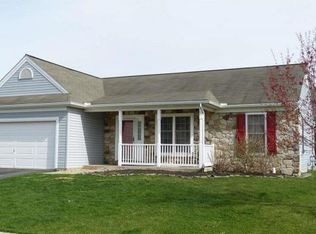 180 Jewel Dr, York, PA 17404