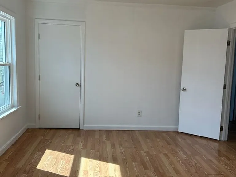 8 Whipple St — Photo 10
