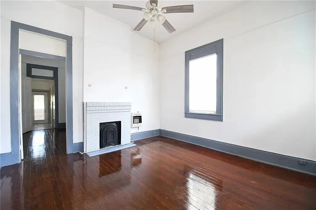 1800 Dante Street - - — Photo 2
