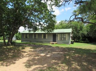 625 E Main St, Byars, OK 74831