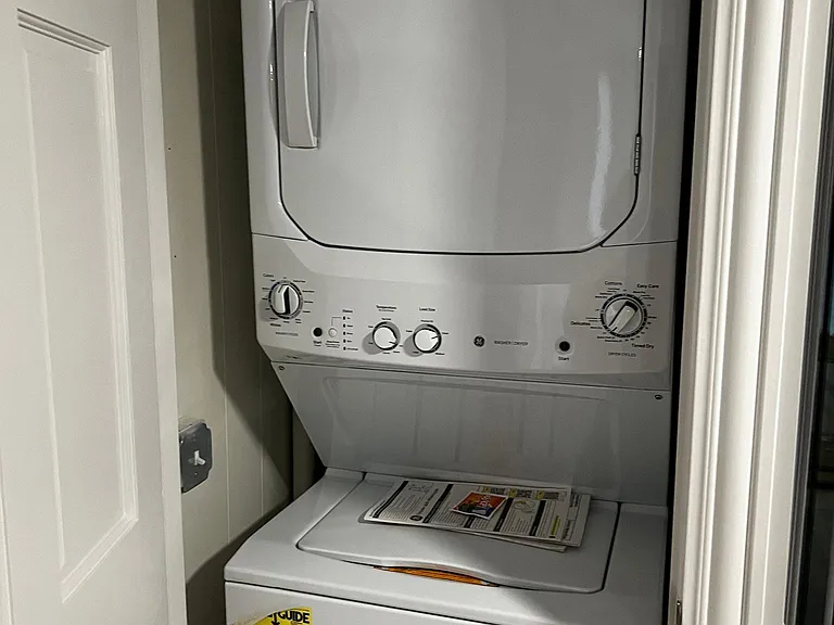 Washer/Dryer in the unit