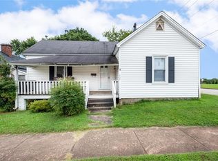 117 S 2nd Ave, Mayodan, NC 27027