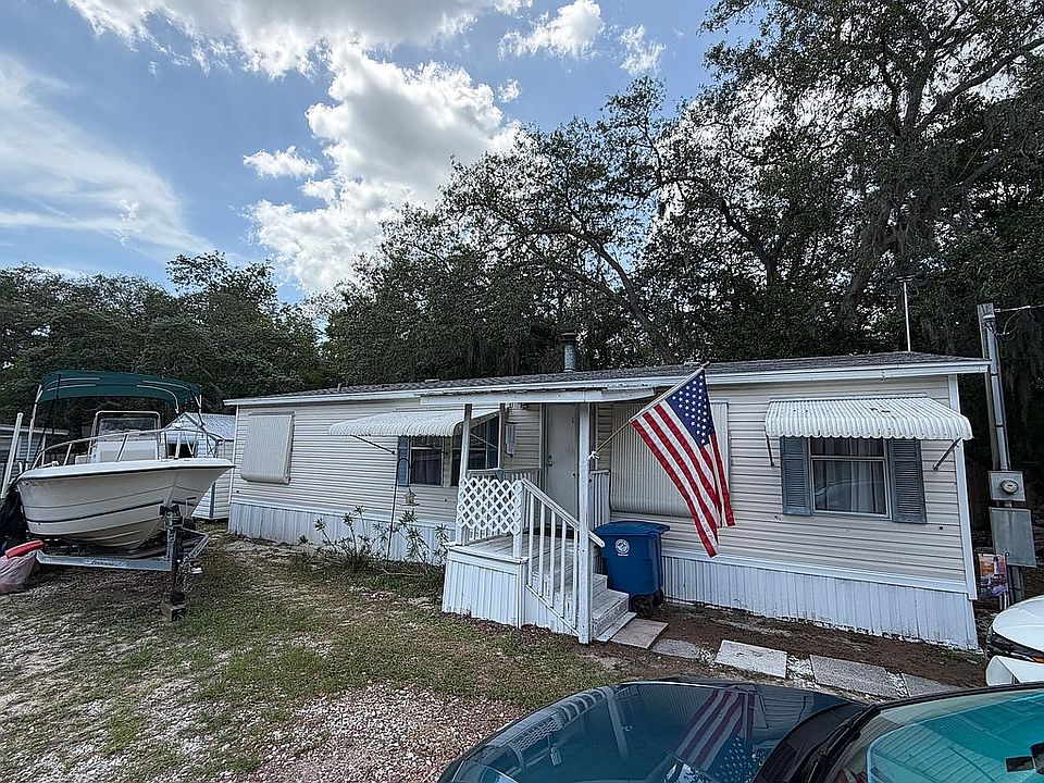 1st image of 3295 Stephens Blvd