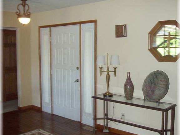 Large Entry Foyer