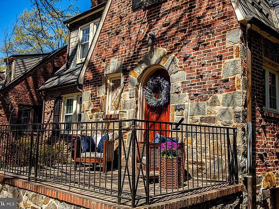 5th image of 722 Anneslie Rd