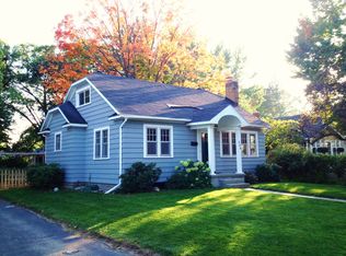 524 E Exchange St, Spring Lake, MI 49456