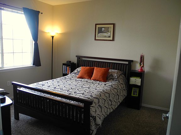 3rd image of 5664 Kipling Pkwy Unit 204