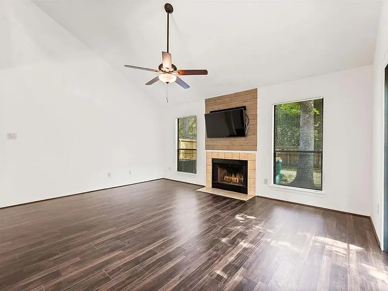 7 Fiddlers Cove Pl — Photo 2