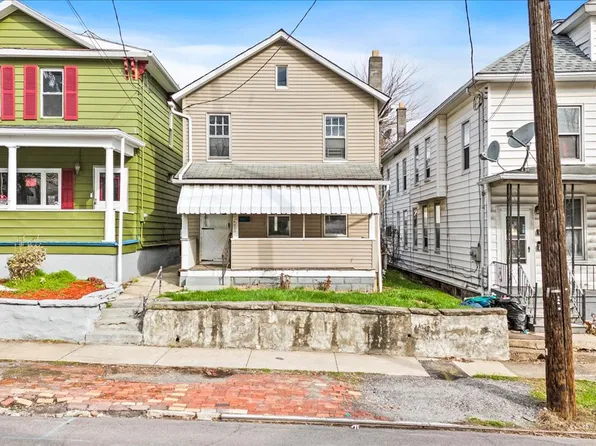 39 Church St, Kingston, PA 18704