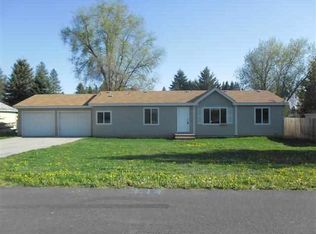 510 E 2nd St, Deer Park, WA 99006
