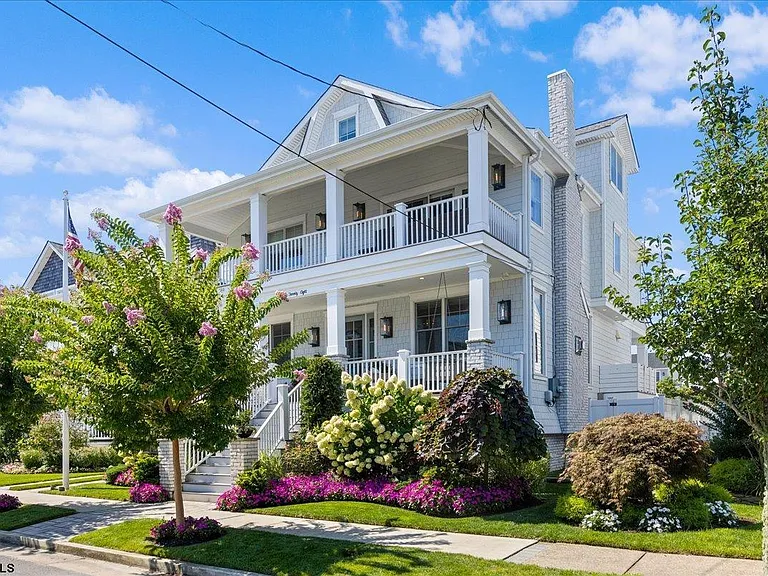 428 N Pembroke Ave #FULL SUMMER RENTAL W — Photo 3
