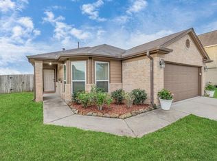 2411 Zephyr Ln, Rosenberg, TX 77471