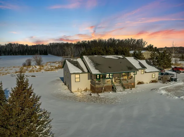 9363 Brook Dr, Pine City, MN 55063