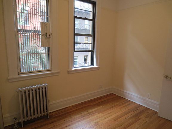 2nd image of 67 Thompson St APT 3A