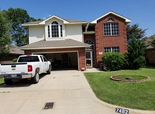 7482 Brittany Pl, Fort Worth, TX 76137