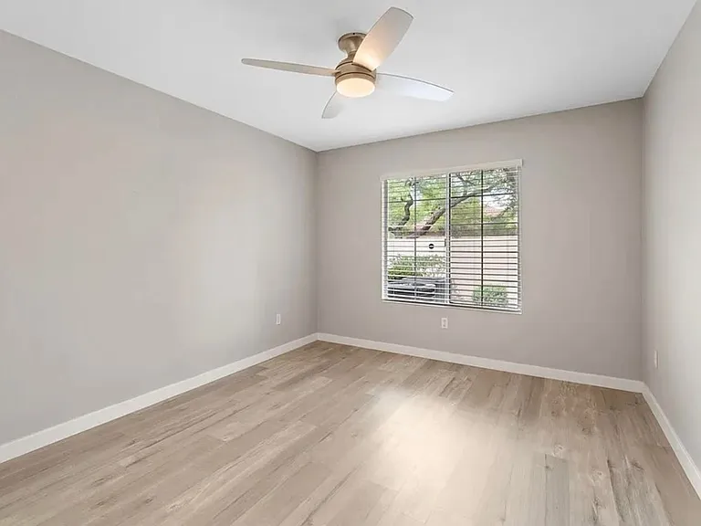 1900 Tierra Vista Dr #104 — Photo 12