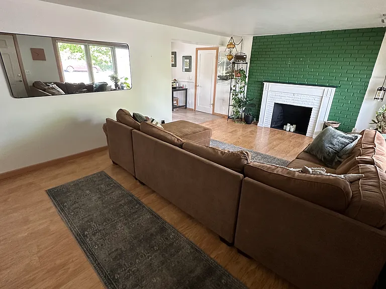 1941 NE Birch St — Photo 12