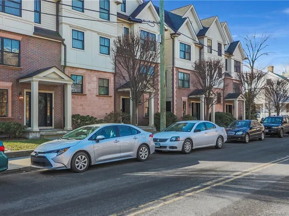 109 Forest St #10, Stamford, CT 06901