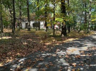 6223 Hilltop Rd, Orefield, PA 18069