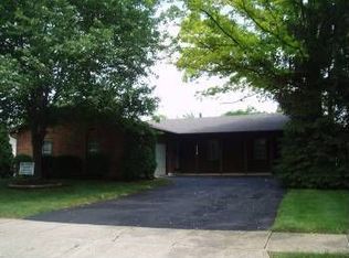 5176 Paw Paw Rd, Columbus, OH 43229
