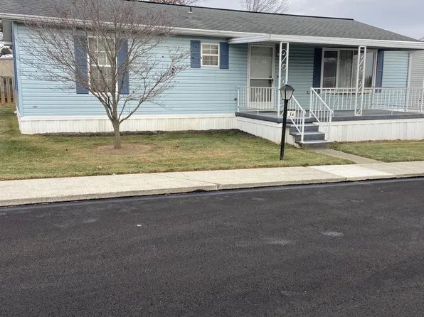 65 Snyder Ln Trailer 3A, Ephrata, PA 17522