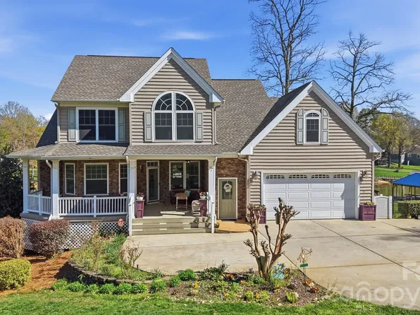 186 Hazelton Loop, Mooresville, NC 28117