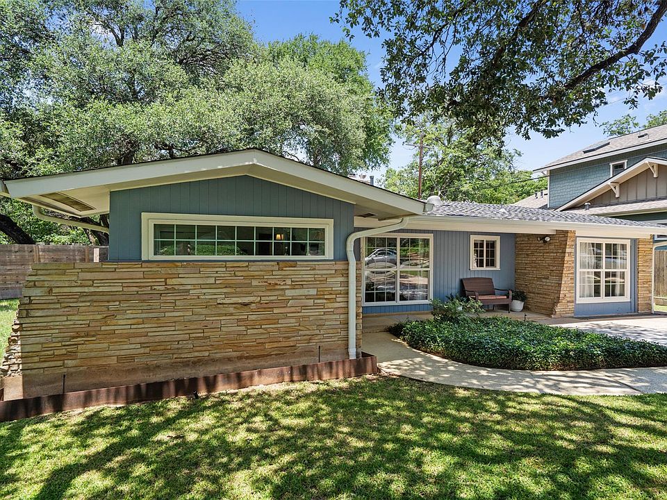 1st image of 4604 Rue St