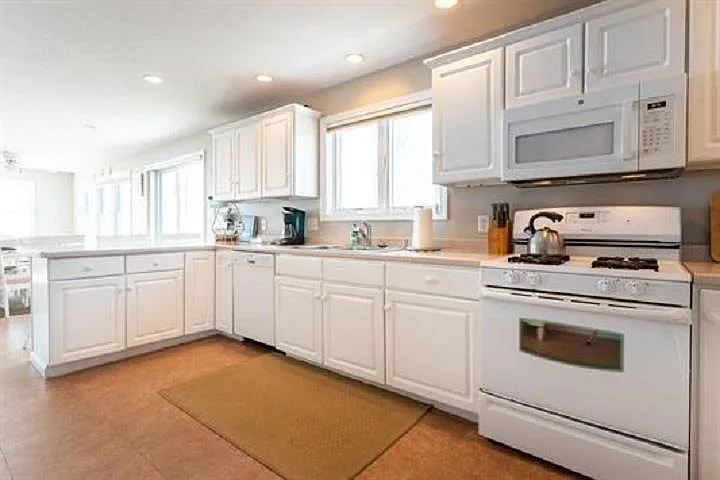 12 Noreast Ln — Photo 11