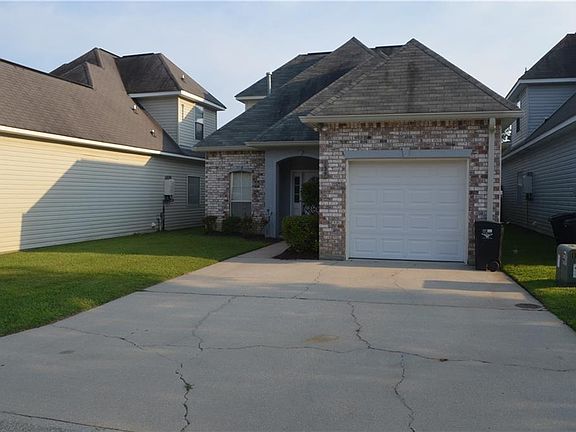2nd image of 157 Emerald Oaks Dr #55