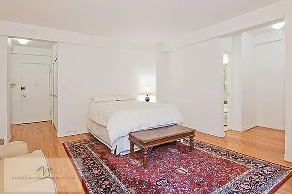 Rented by Medow Property | media 2