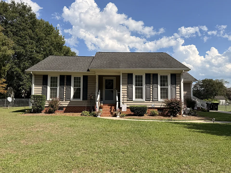 2029 Bugle Dr