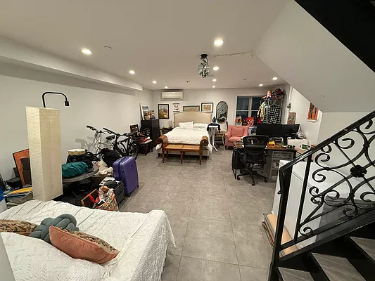 Rented by Oxford Property Group | media 11