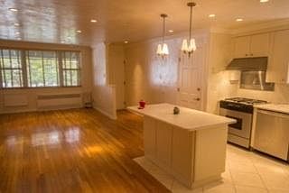 Lovely eat in kitchen with updated appliances.