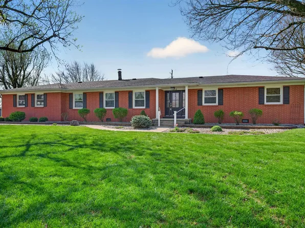 308 E Wilson St, Swayzee, IN 46986